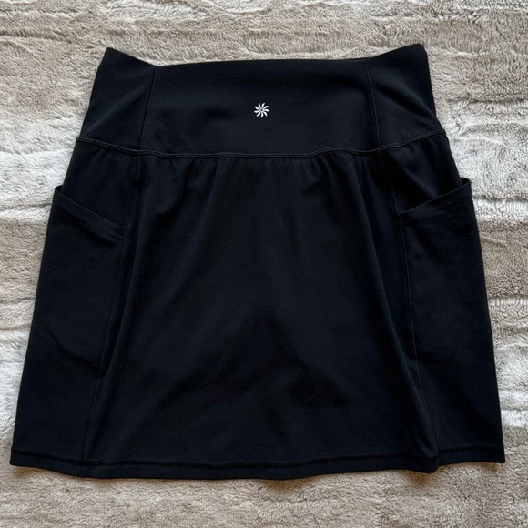 ATHLETA Salutation Stash High Rise 16 1/2 Skort in Color Black Size S - Picture 6 of 12